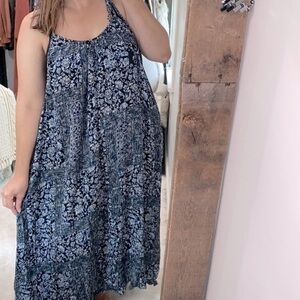 A:glow blue floral maxi dress size large
